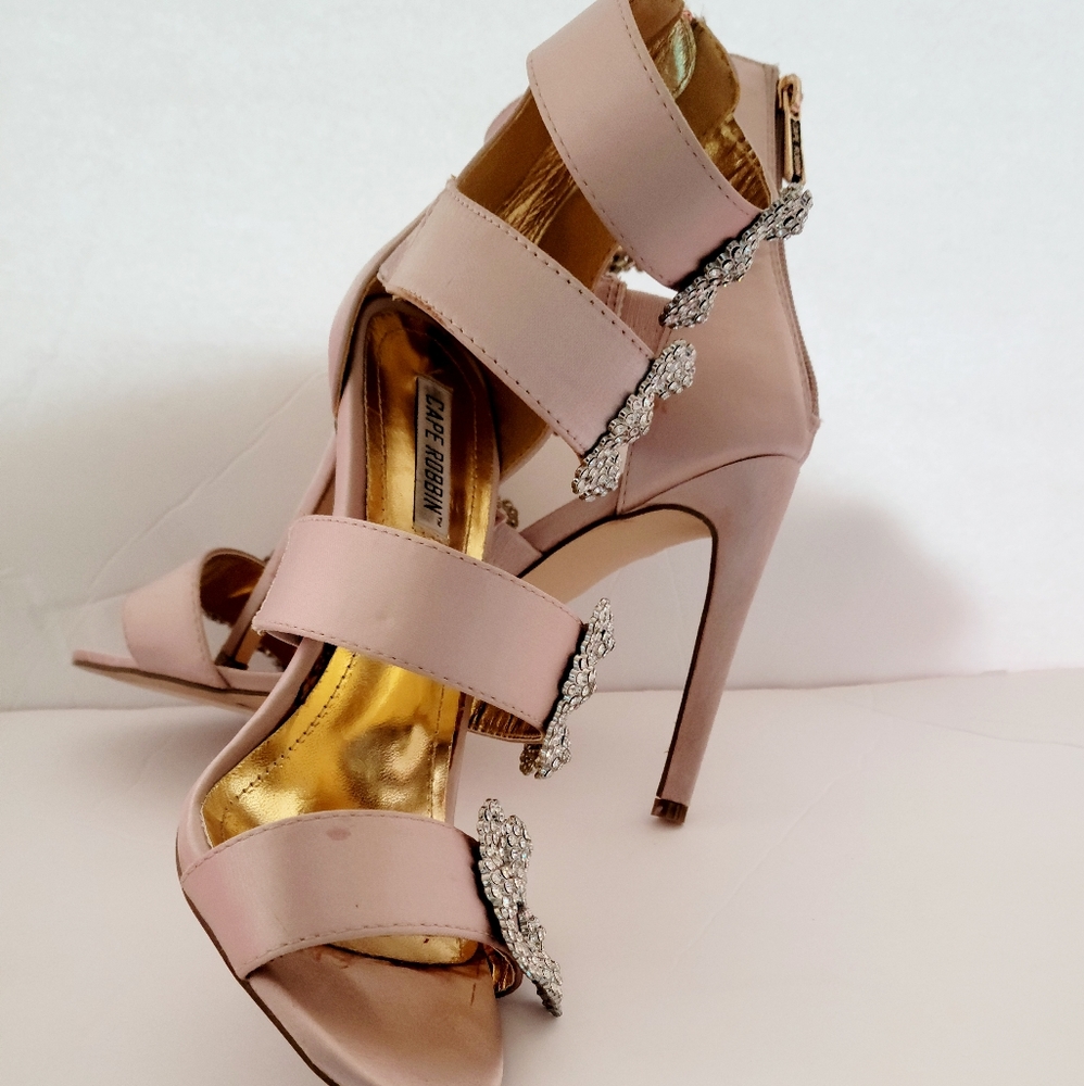 Cape Robbin heels - Picture 5 of 7